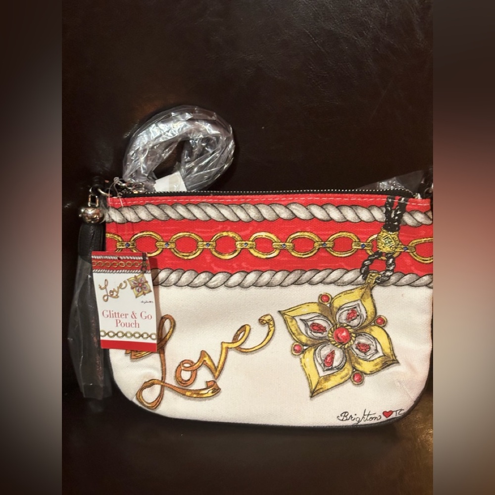 NWT BRIGHTON CROSSBODY BAG WITH TASSLE CHARM